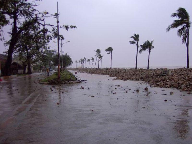 Циклон усмрти најмалку 78 лица на Мадагаскар