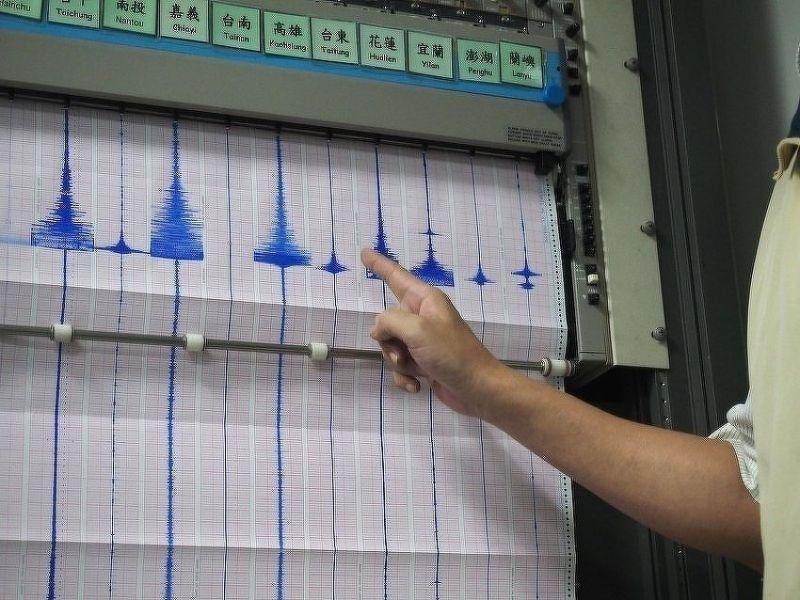 Земјотрес во Албанија, почувствуван и во Македонија