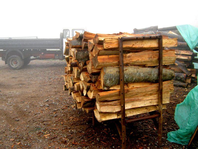 Во Кавадарци испорачани над 19 илјади кубни метри огревно дрво 