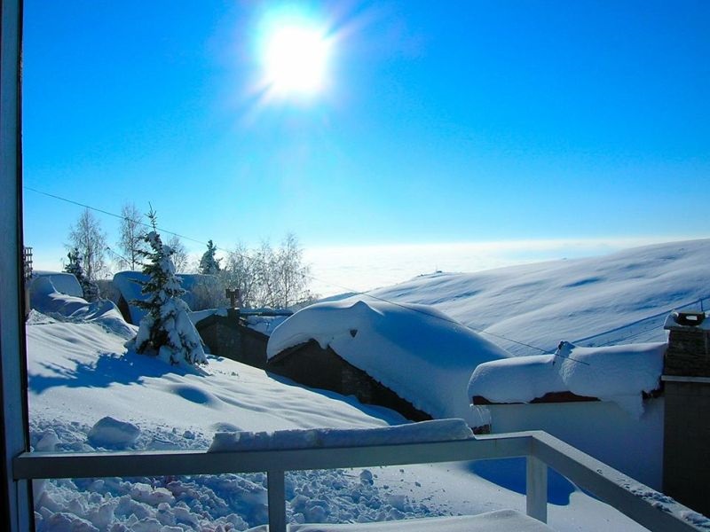 Снег на планините и пониски температури