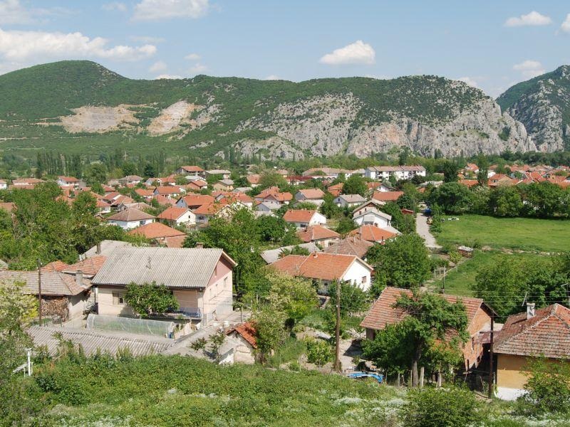 Почна чистењето на речното корито на реката Бошава во Демир Капија 