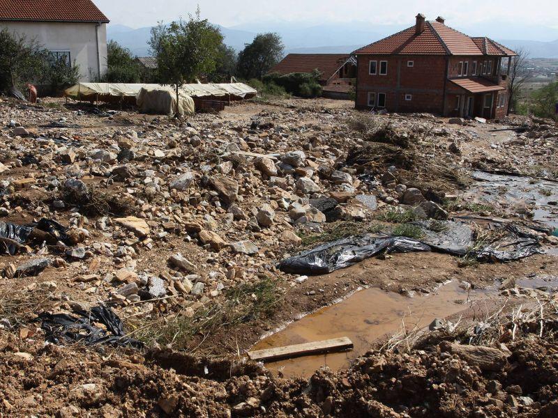  Владата целосно ќе ги обесштети поплавените