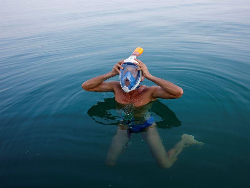 Пливачки поход за спас на Мртвото море